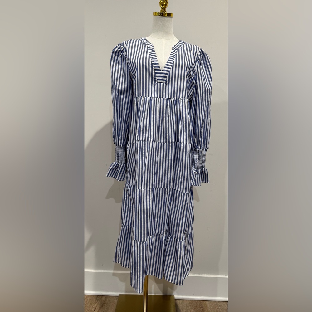 Pomander Place Size XXL Blue and White Tiered Maxi Dress Long Sleeve